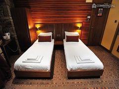 Commercial  Hotel