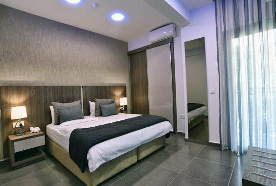 Rise Hotel