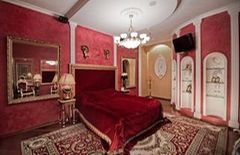 Royal Hotel Deluxe