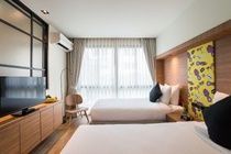 Sunshine Hip Hotel