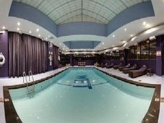 W Chicago Lakeshore Hotel