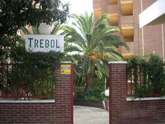 New Trebol Apartments