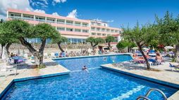 Alexandros Hotel