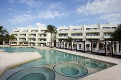 Akumal Bay Beach & Wellness Resort