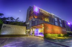 Escape De Phuket Hotel & Villa