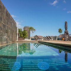 LIVVO Hotel Lumm