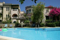 AQUARIUS APARTMENTS