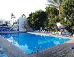 Paphiessa Hotel and Apartments