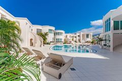 Flamingo Suites