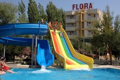 Hotel Flora Suites