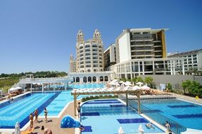 Jadore Deluxe Hotel & Spa