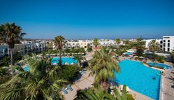 Tigaki Beach Hotel