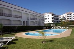 Kings Apartments