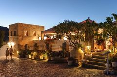 Melenos Lindos Exclusive Suites