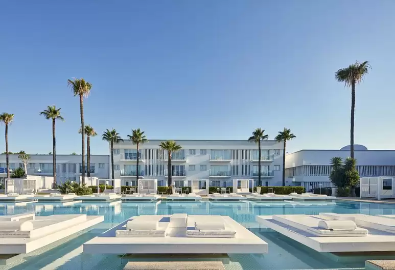 Atlantica So White Club Resort