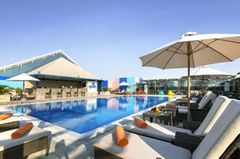 Time Grand Plaza Hotel