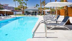 Sanom Beach Resort