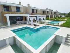 Bellevue Villas