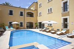 Aparthotel Galeón Suites