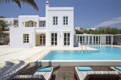 Dorion Hotel