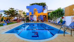 Eltina Apartments
