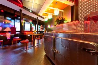 Bar