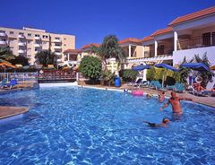 Jacaranda Aparthotel