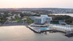Eden Roc Resort
