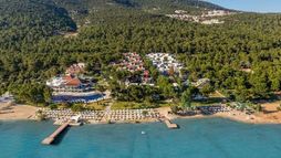 The Roxy Luxury Nature