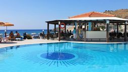 Kamari Beach Hotel