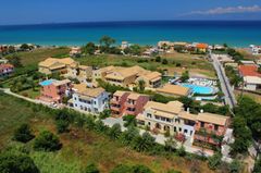 Nireas Studios and Apartments