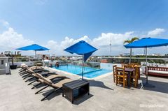 Soho Playa Hotel
