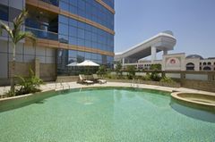 DoubleTree by Hilton Hotel & Residences Dubai