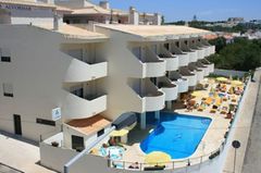 Alvormar Apartments