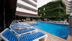 Xaine Park Hotel