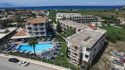 Plaza Pallas Hotel