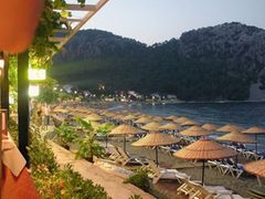 Zeybek Hotel