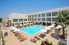 Nelia Gardens Hotel