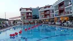 Side Rose Hotel