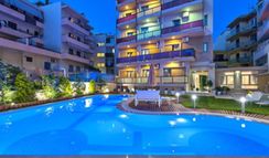 Leonidas Hotel & Apartments