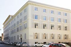 Hotel The Building