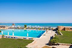 Kernos Beach Hotel & Bungalows