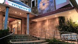 Kassandra Apartments