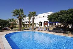 Lato Hotel