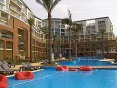 Pestana Promenade Ocean Resort Hotel