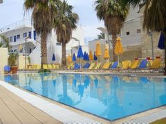 Kassavetis Studios & Apartments