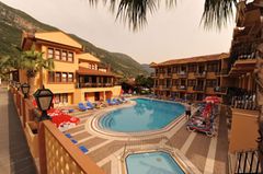 Hotel Belcehan Beach