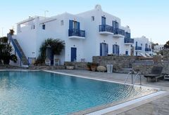 Vienoula's Garden Hotel