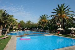 May Beach Hotel