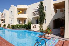 Lambrinos Suites